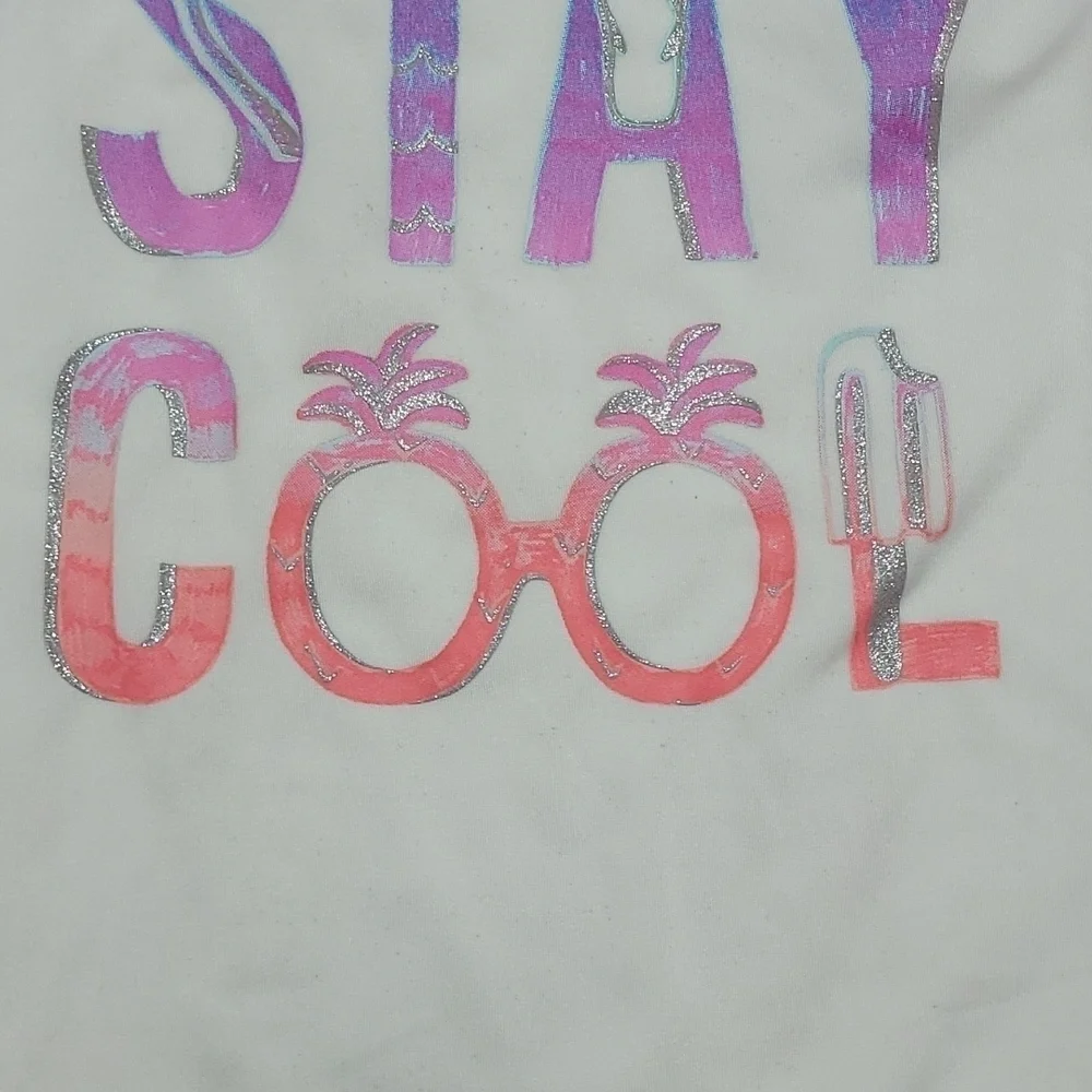 New Gymboree swim shirt size small 5/6 and long sleeve